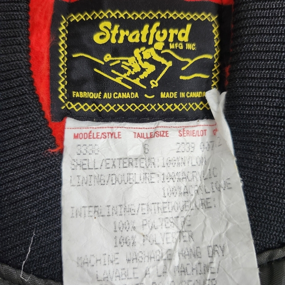 Vintage Quilted Vest With Red Fuzzy Lining - Picture 2 of 6